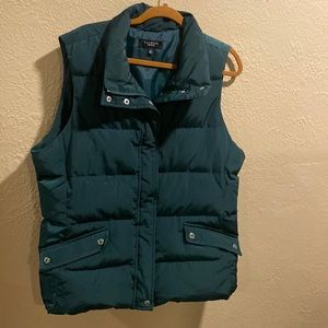 Talbots💕Womens Puffer Vest💕Solid Dark Green Zip Front💕Pockets in Front💕Sz L